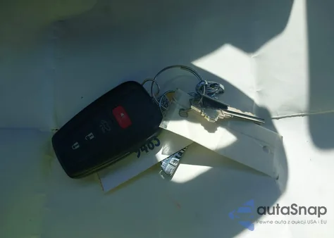 2025 Toyota Rav4 Hybrid Xle Premium z USA, uszkodzony, nr VIN JTMB6RFV4SD164328